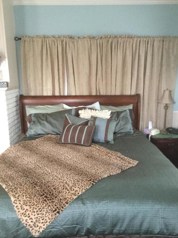 | Sunnyside Inn Bed &Breakfast
