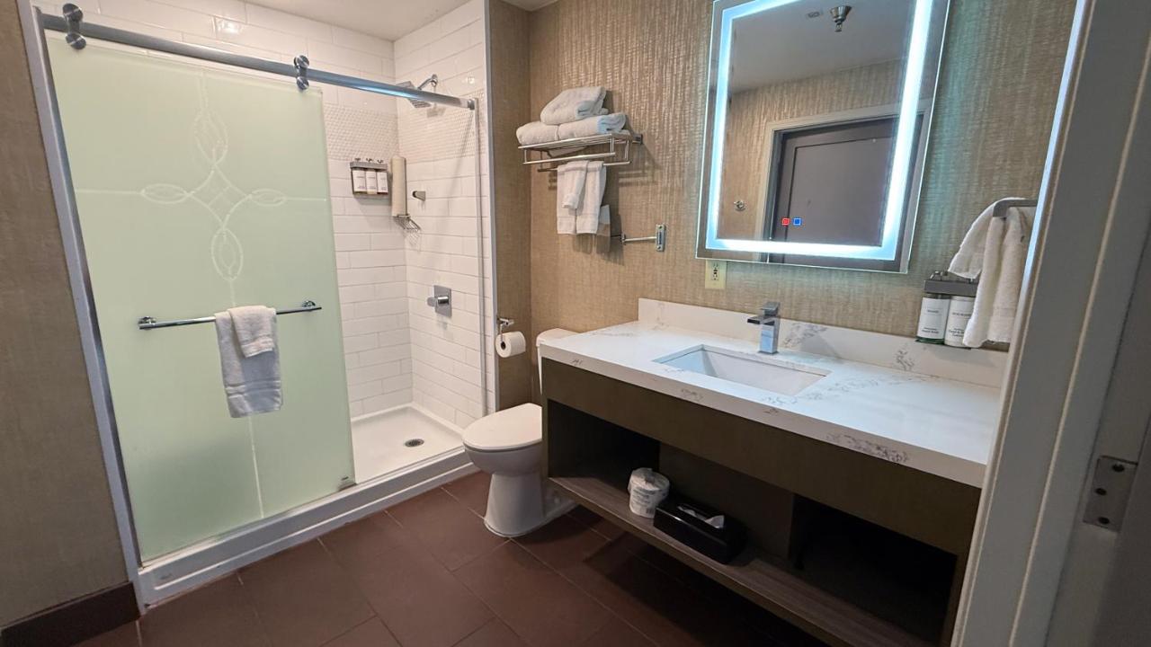 Empeiria High Sierra Hotel