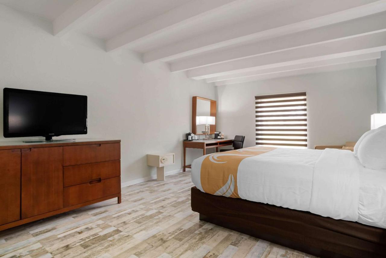 King Room - Non-Smoking at Quality Inn Fort Walton Beach - Destin West
