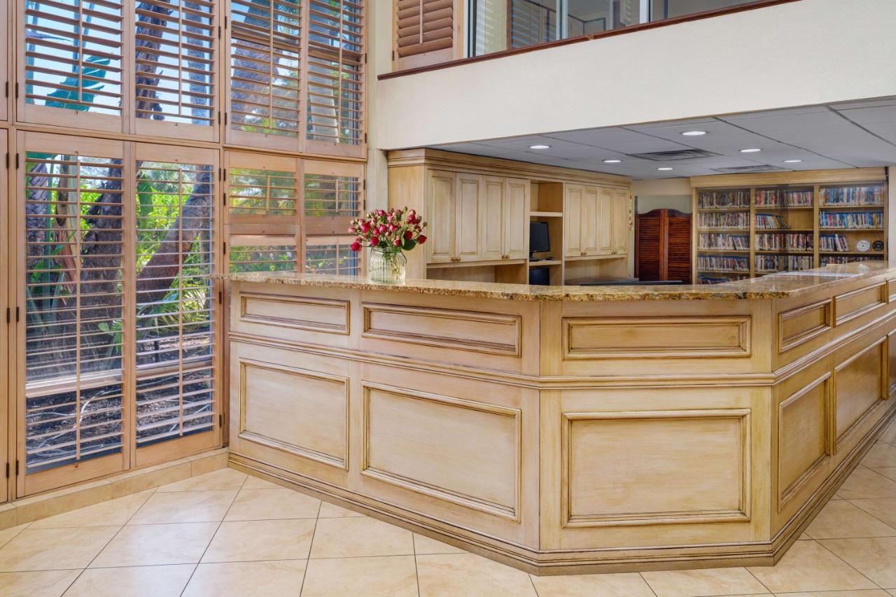 | Best Western Naples Inn & Suites