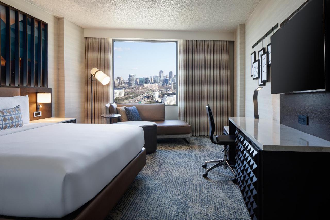 King Room at Renaissance Dallas Hotel