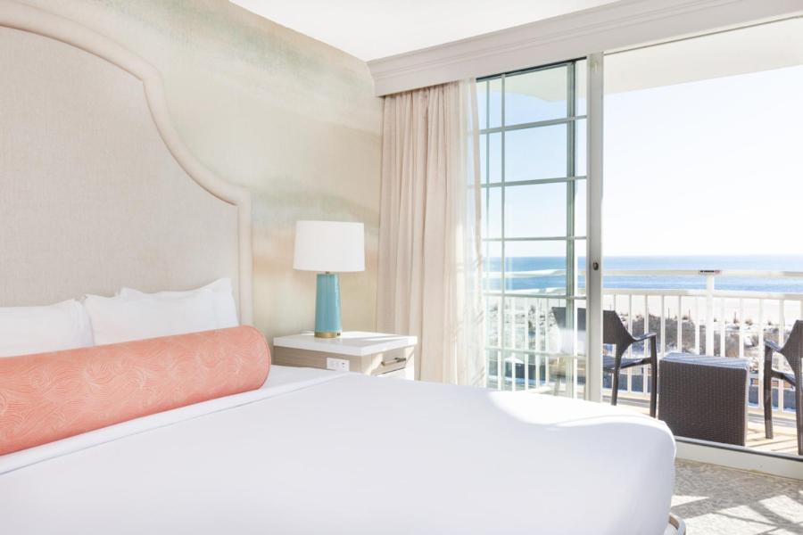 | Ocean Club Hotel