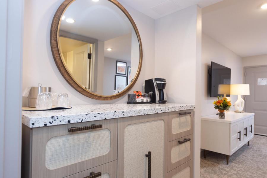 One-Bedroom Suite with Ocean View at Ocean Club Hotel