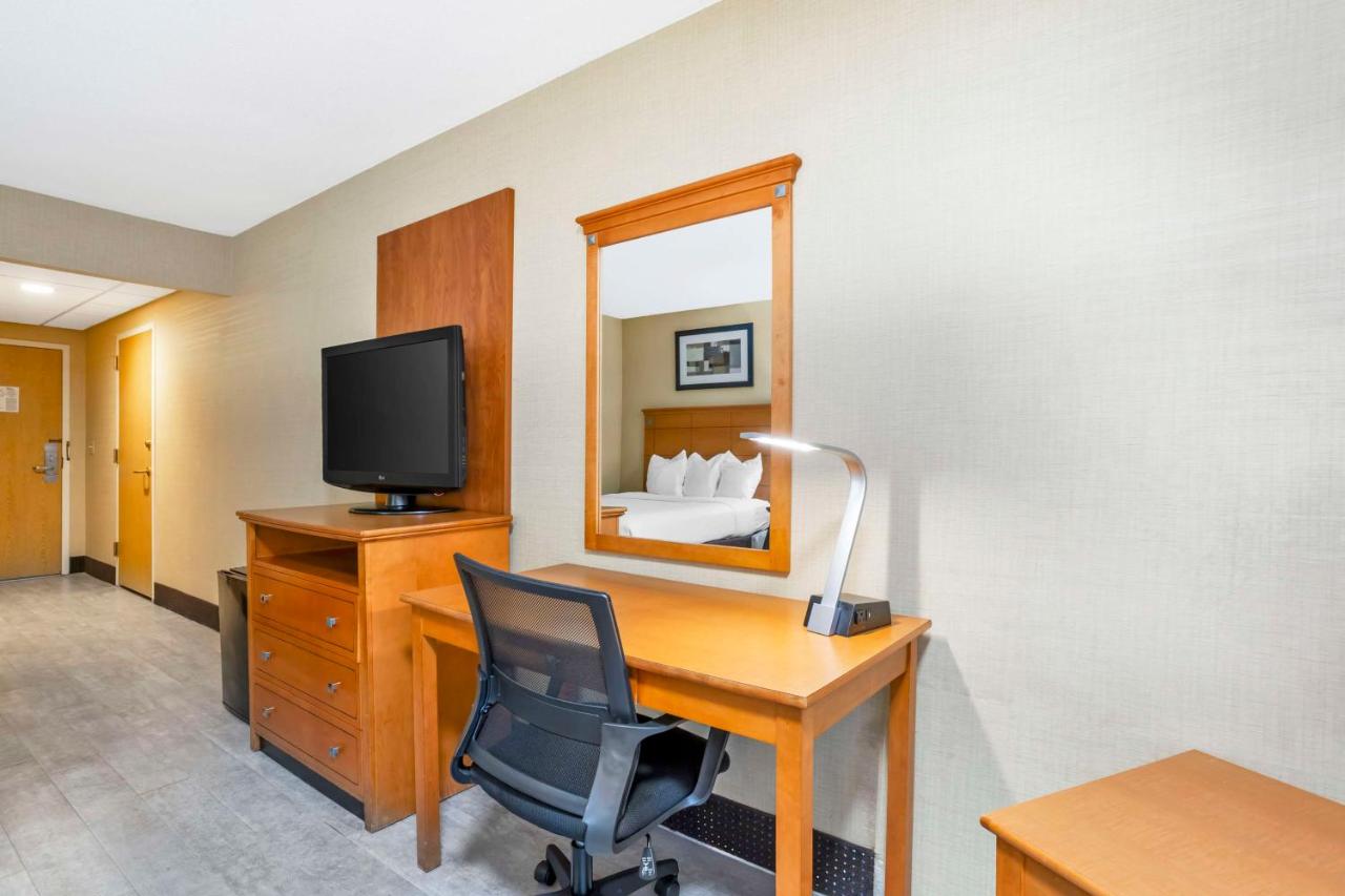 | Best Western Danbury/Bethel