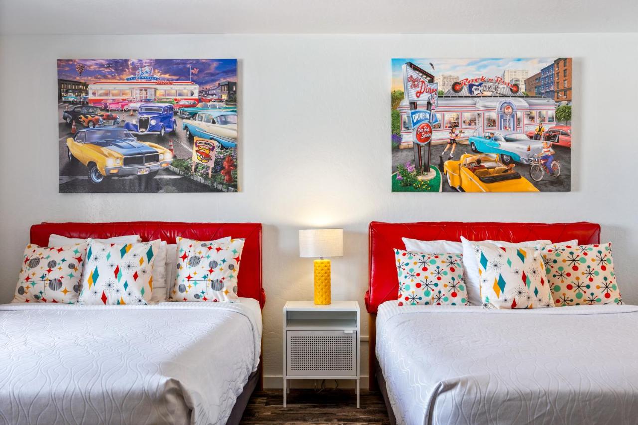 | Reeds Lodge