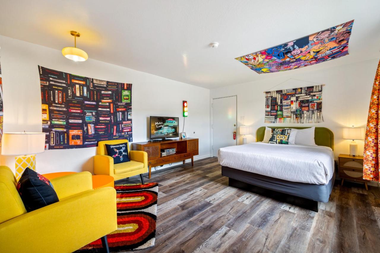 | Reeds Lodge