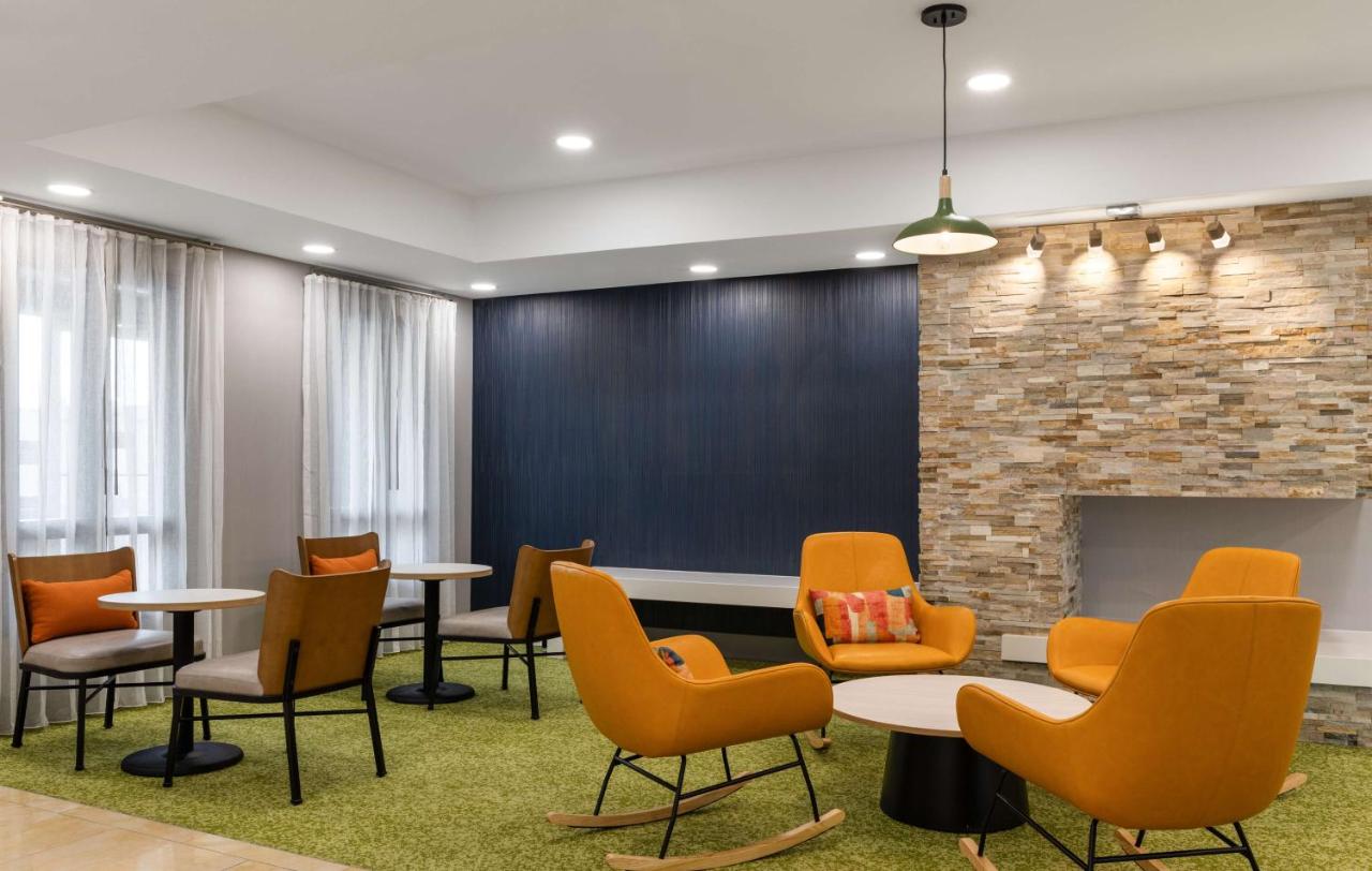 | Fairfield Inn & Suites by Marriott Salt Lake City Airport