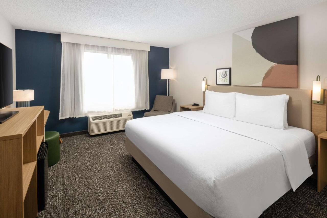 | Fairfield Inn & Suites by Marriott Salt Lake City Airport