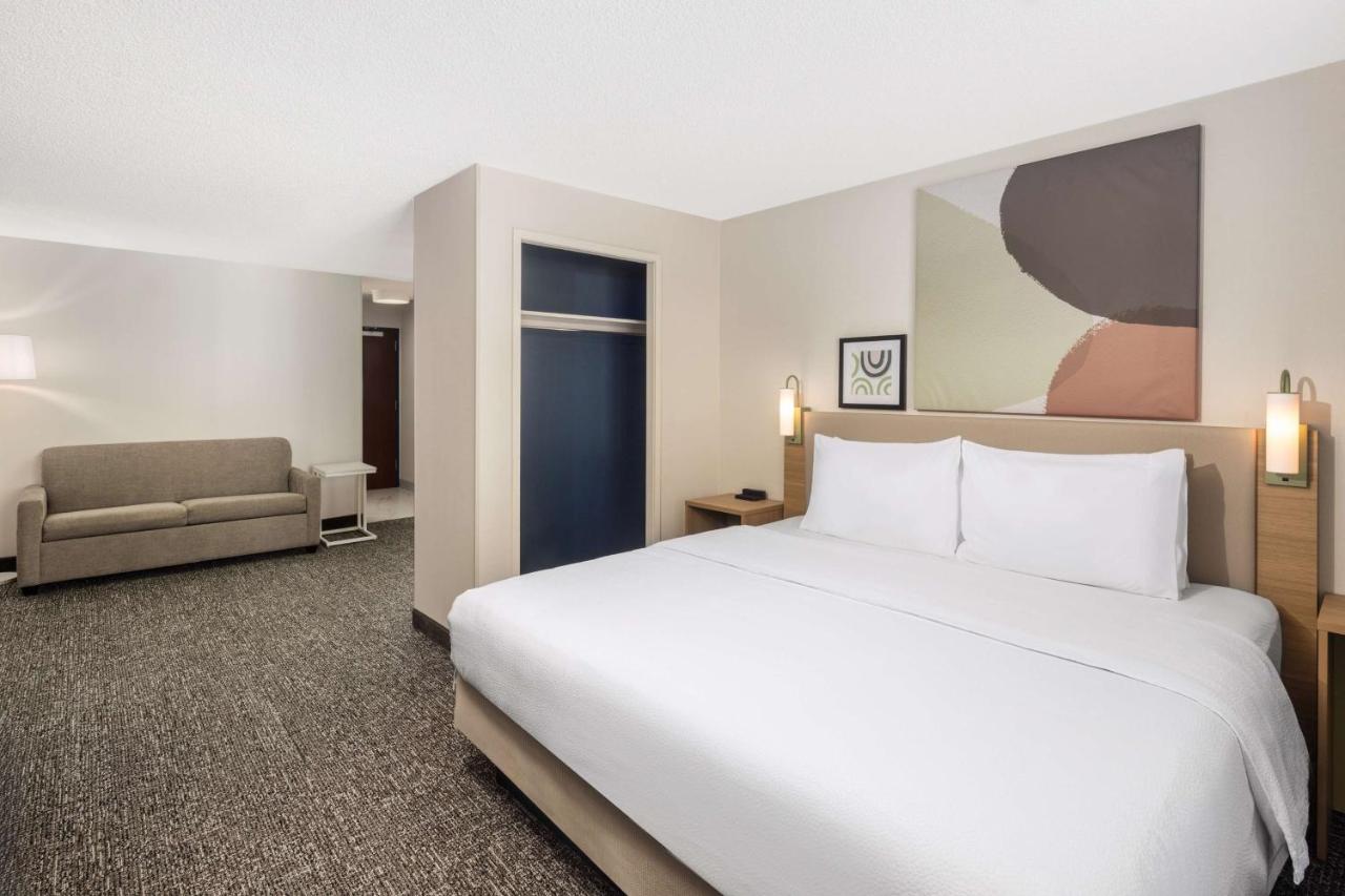 | Fairfield Inn & Suites by Marriott Salt Lake City Airport