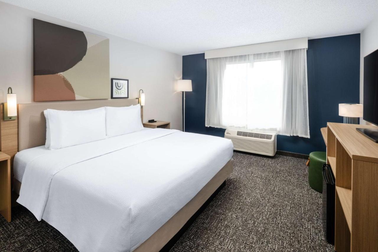 | Fairfield Inn & Suites by Marriott Salt Lake City Airport