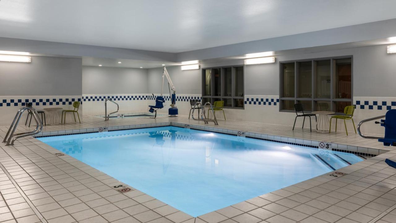 | Fairfield Inn & Suites by Marriott Salt Lake City Airport