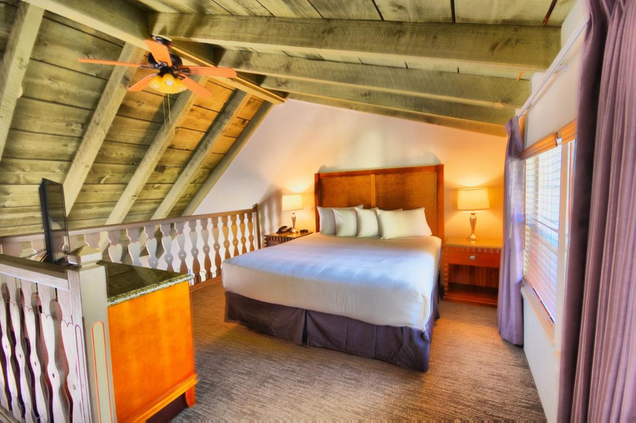 | Royal Copenhagen Inn
