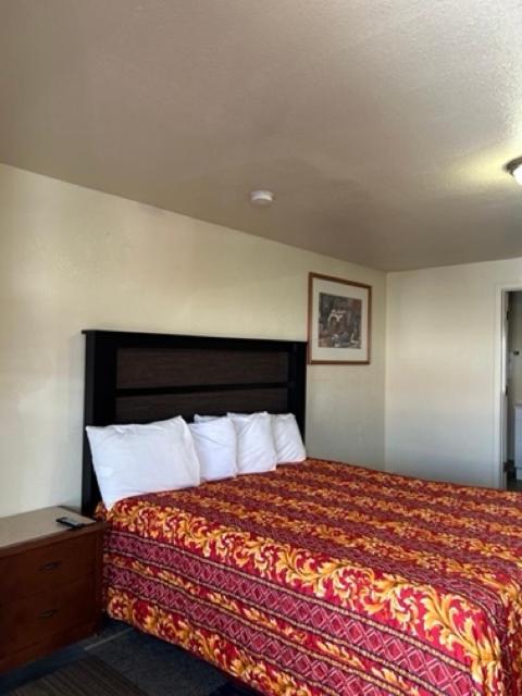 | Knights Inn Gallup Near University of New Mexico