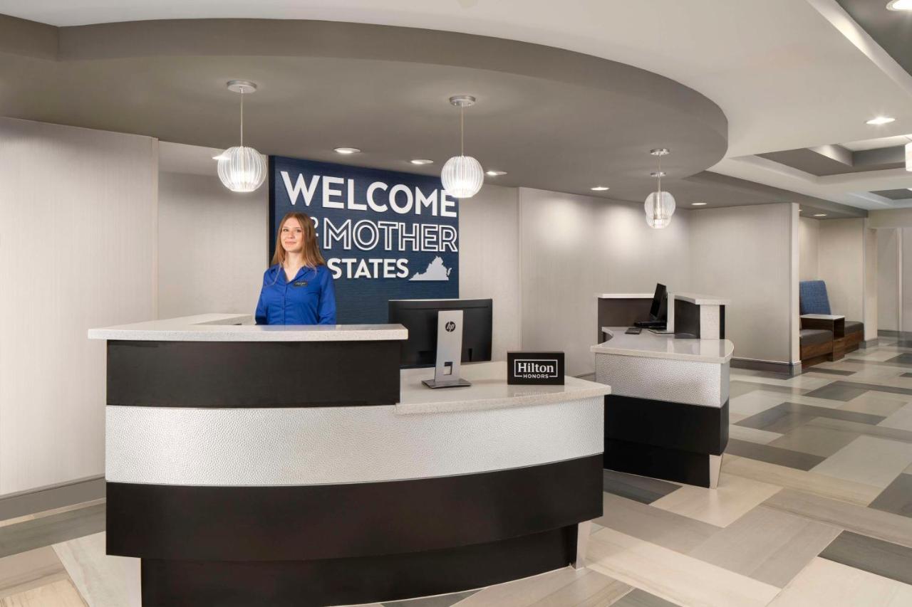 | Hampton Inn Stafford / Quantico-Aquia