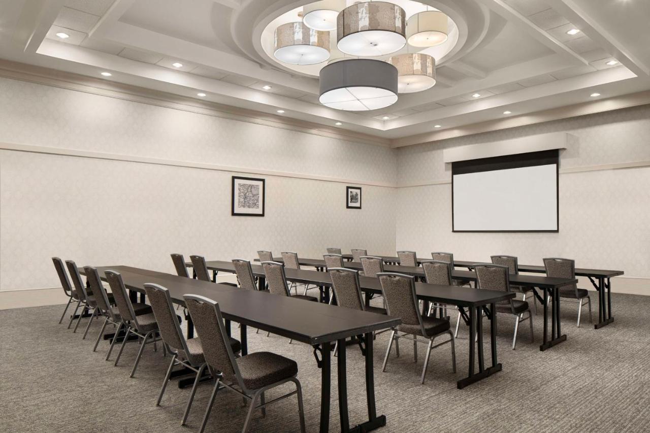 | Hampton Inn Stafford / Quantico-Aquia