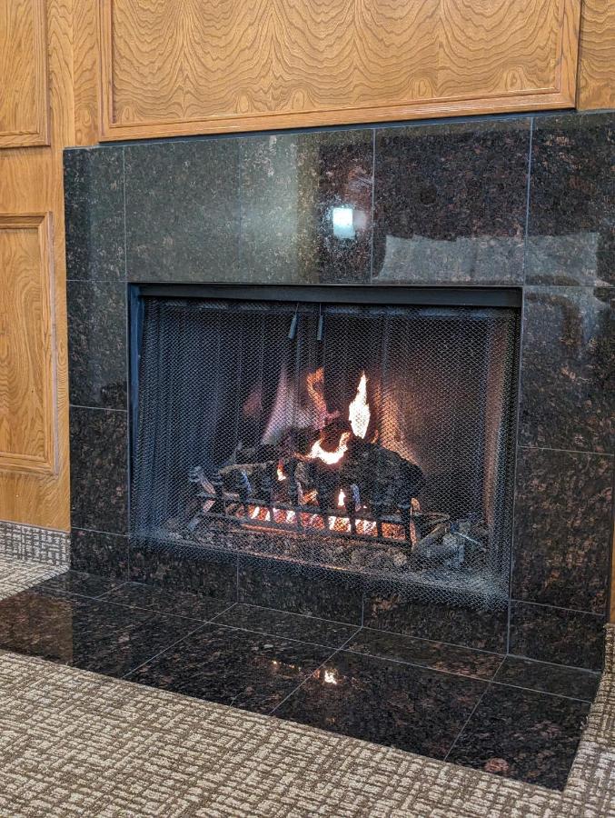 King Suite - Non-Smoking at Comfort Inn Monterey Peninsula Airport