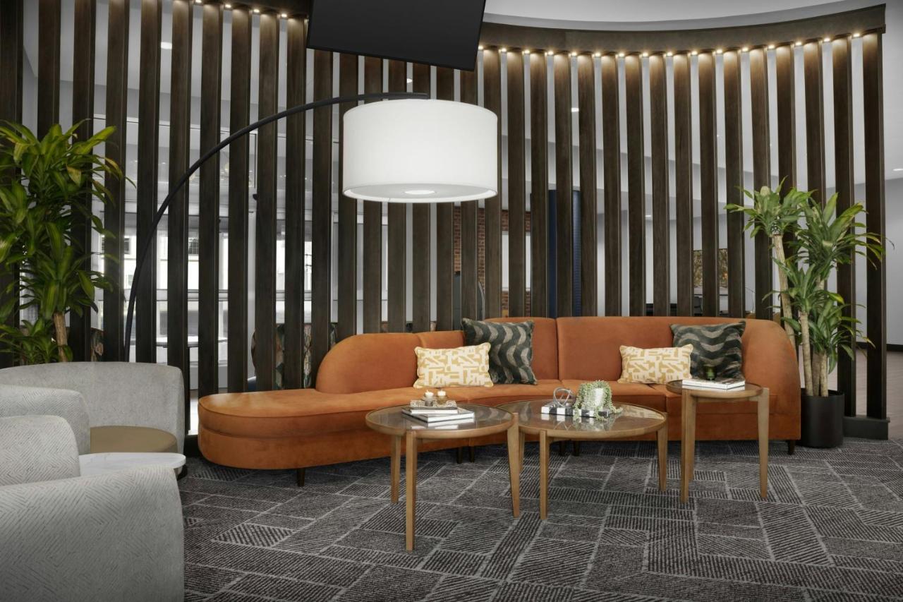 | SpringHill Suites Savannah Downtown / Historic District