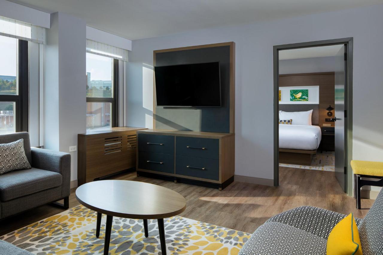 Suite - Hearing Accessible - Non-Smoking at Hotel Indigo Chattanooga - Downtown by IHG