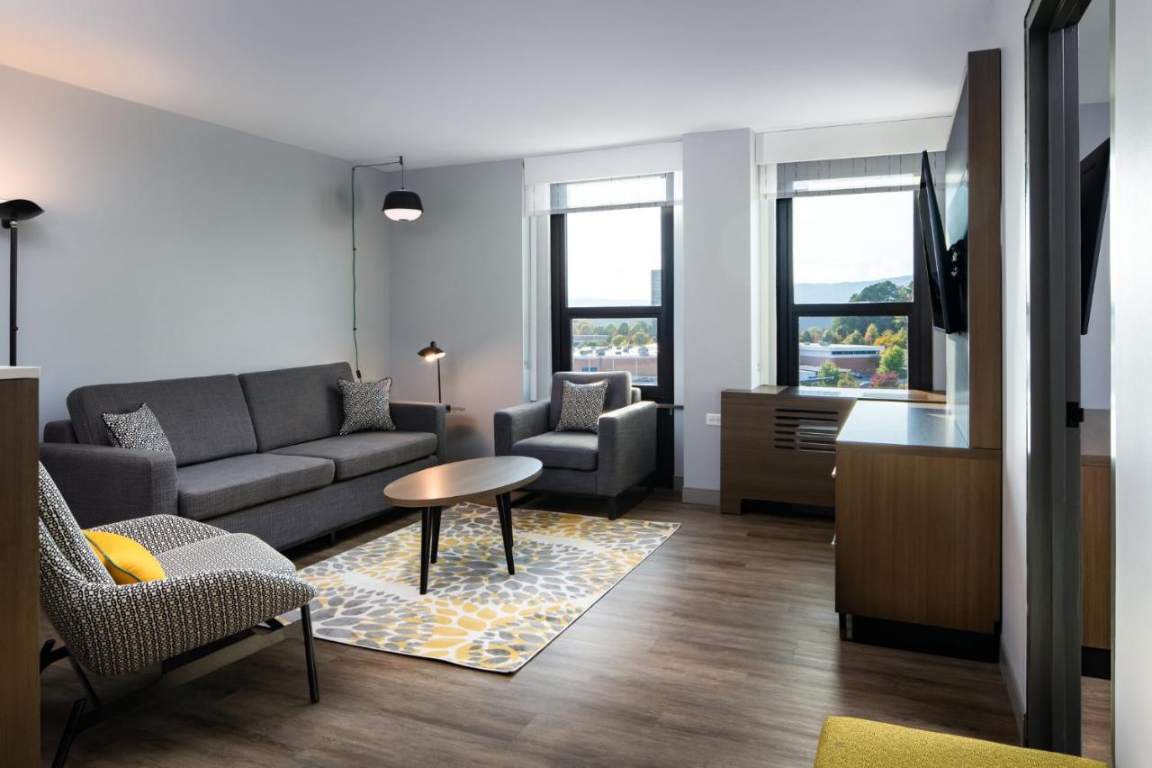 Suite - Hearing Accessible - Non-Smoking at Hotel Indigo Chattanooga - Downtown by IHG