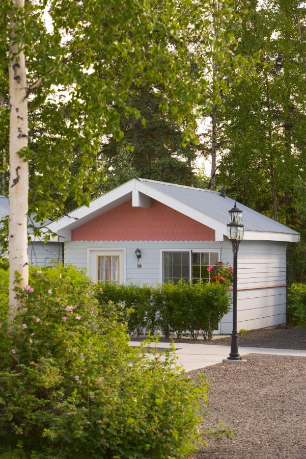  | Rivers Edge Resort