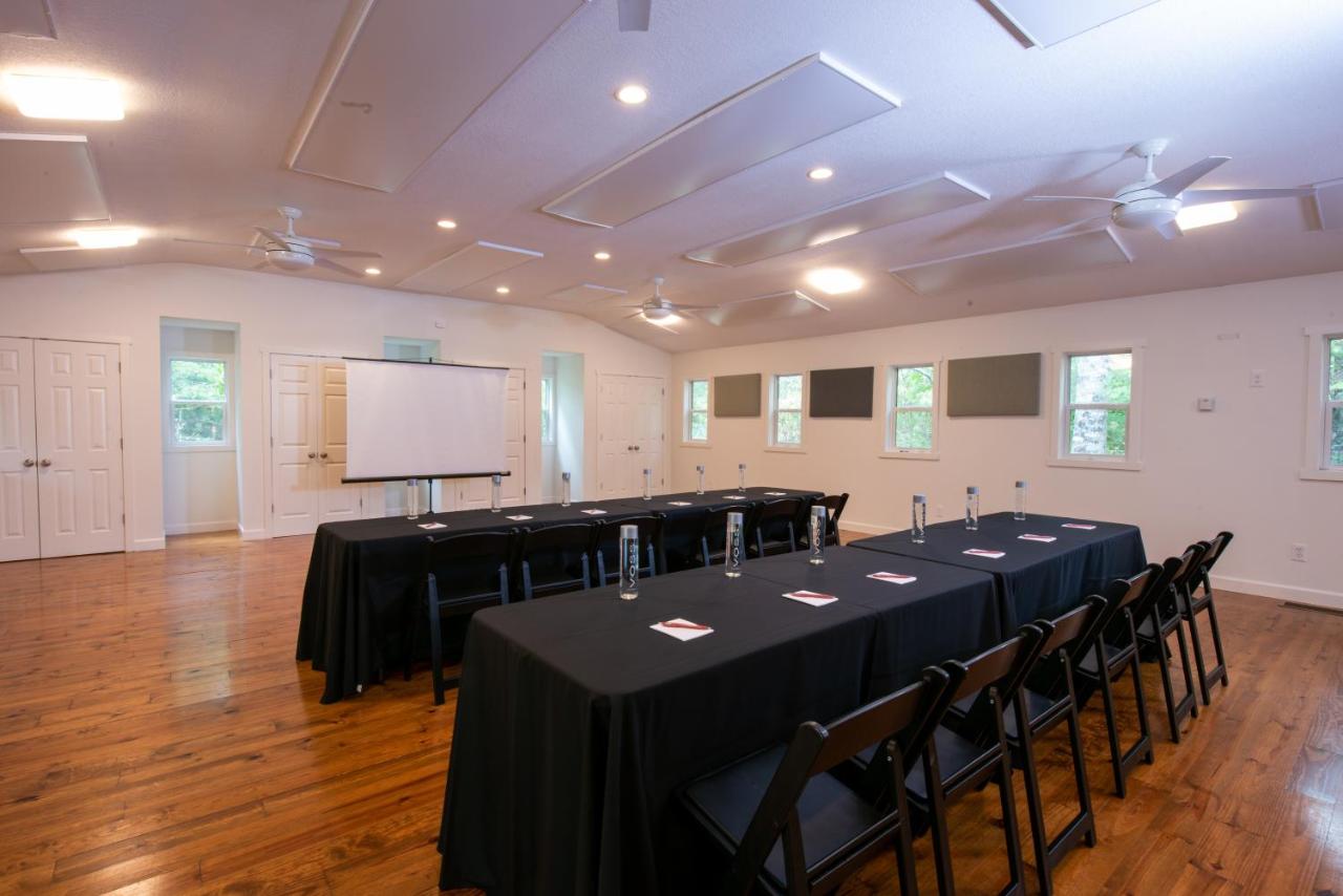 | Dahlonega Resort and Vineyard