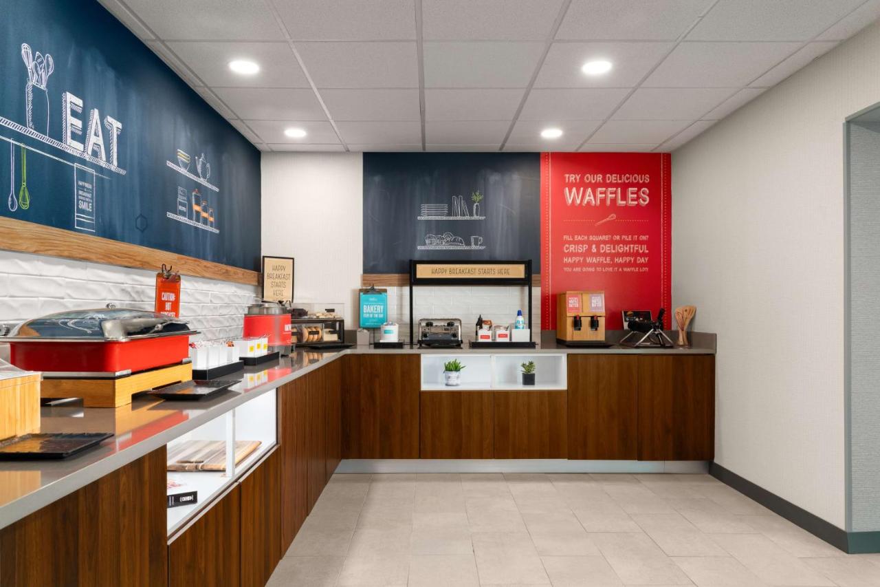 | Hampton Inn Sturbridge
