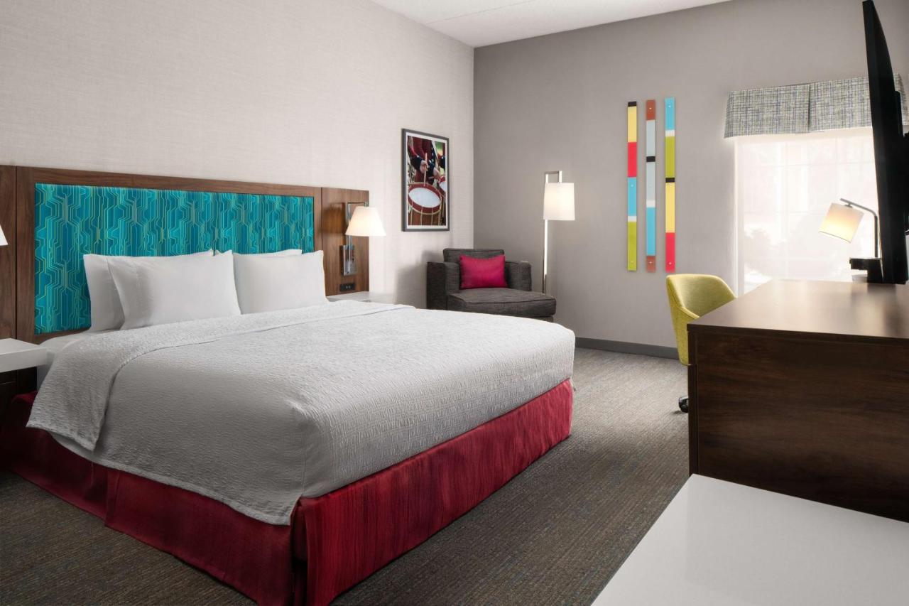| Hampton Inn Sturbridge
