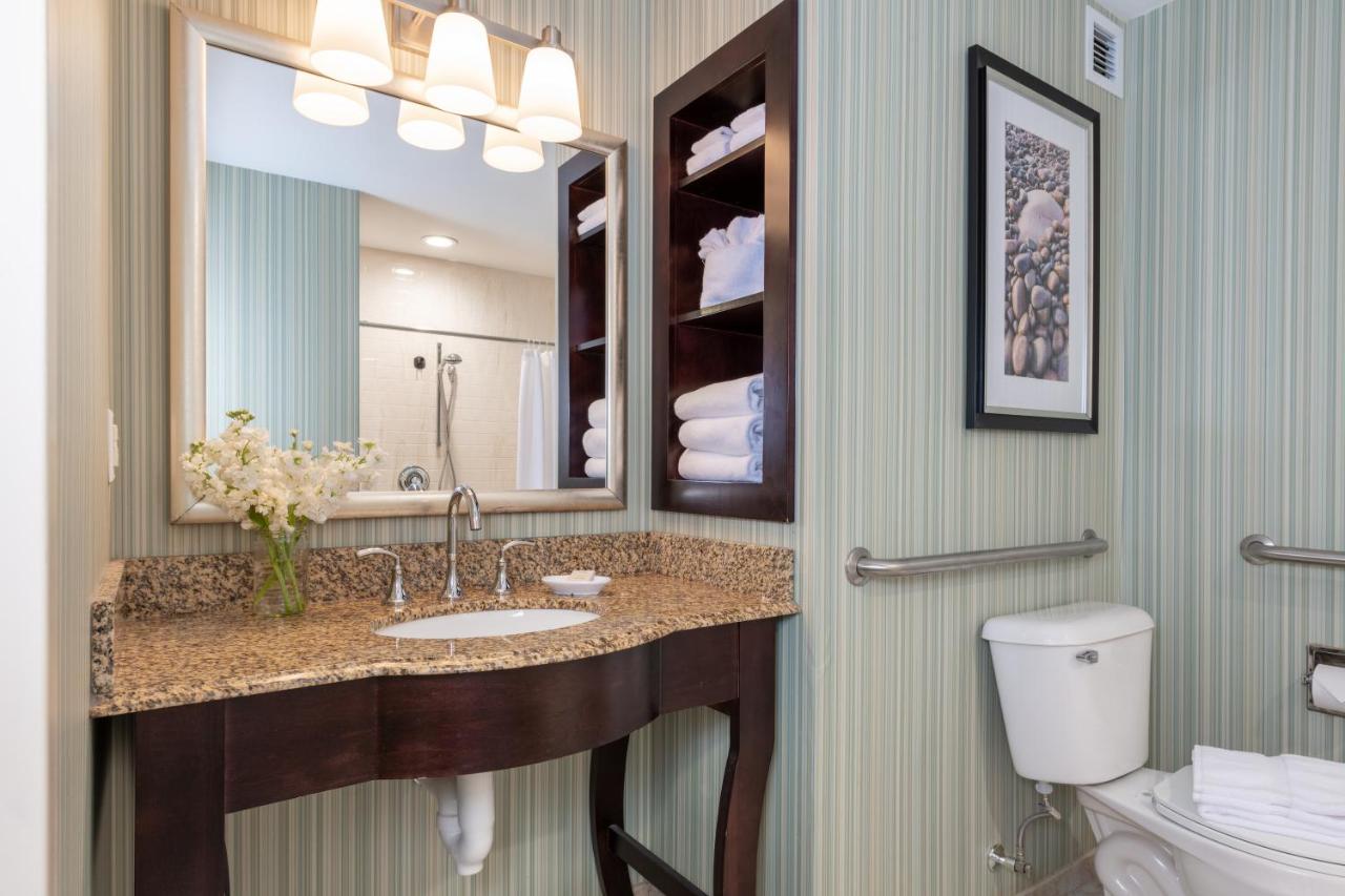 | Atlantic Oceanside Hotel & Conference Center