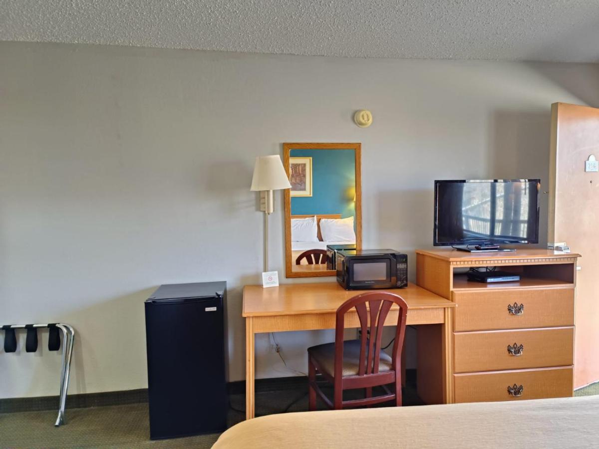 | Executive Inn Kilgore