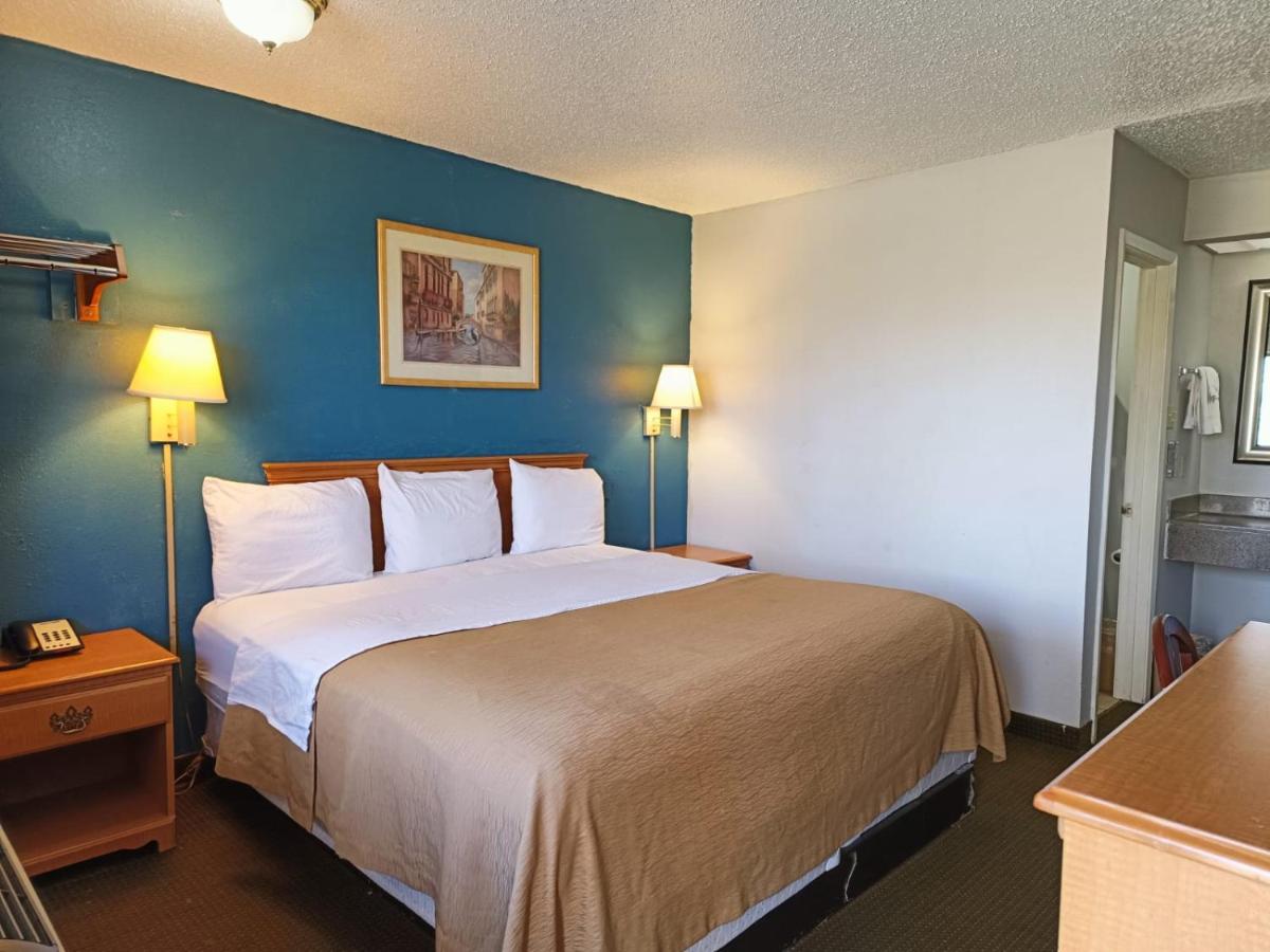 | Executive Inn Kilgore