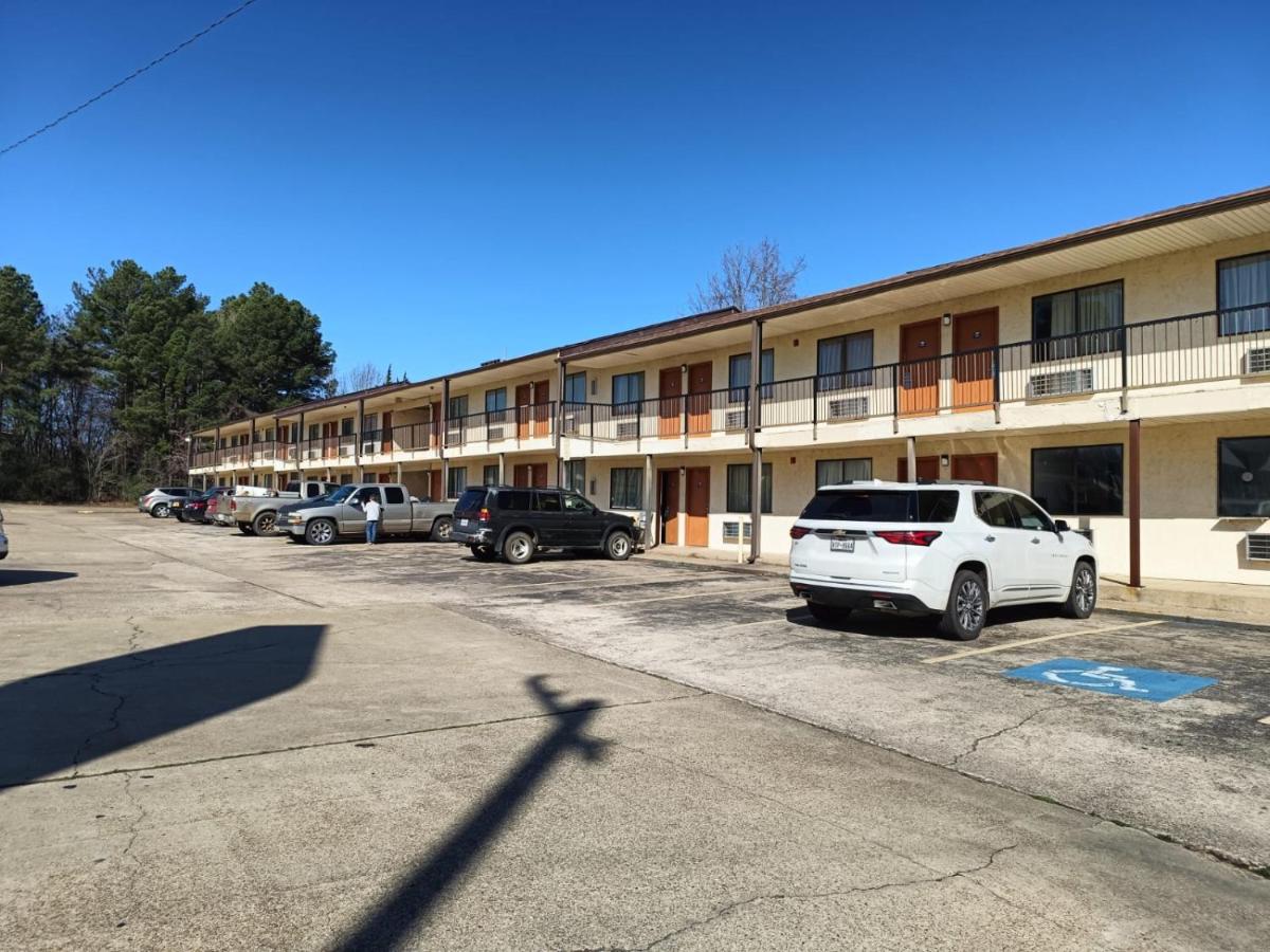 | Executive Inn Kilgore