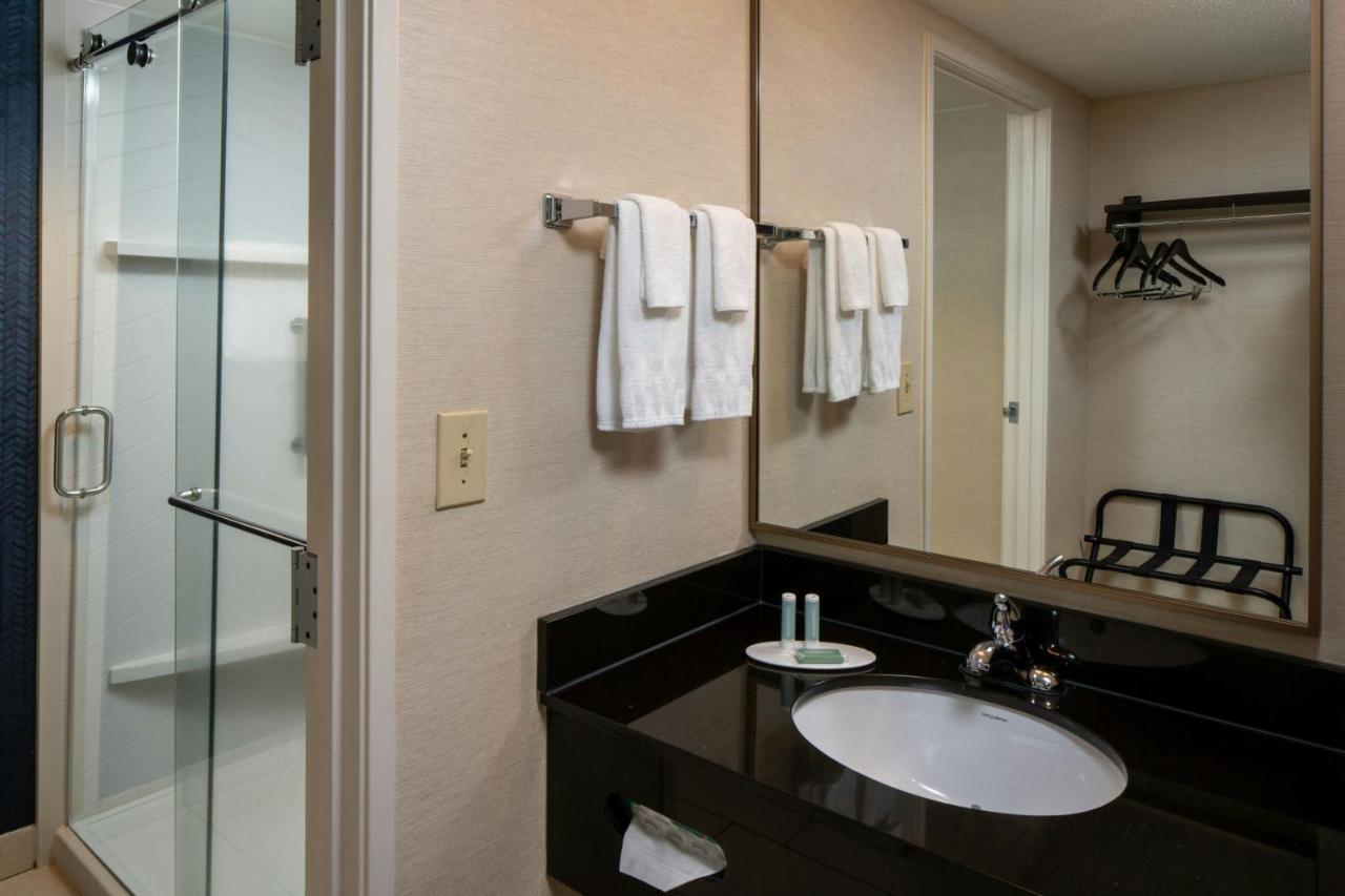 | Fairfield Inn by Marriott Jackson Airport-Pearl
