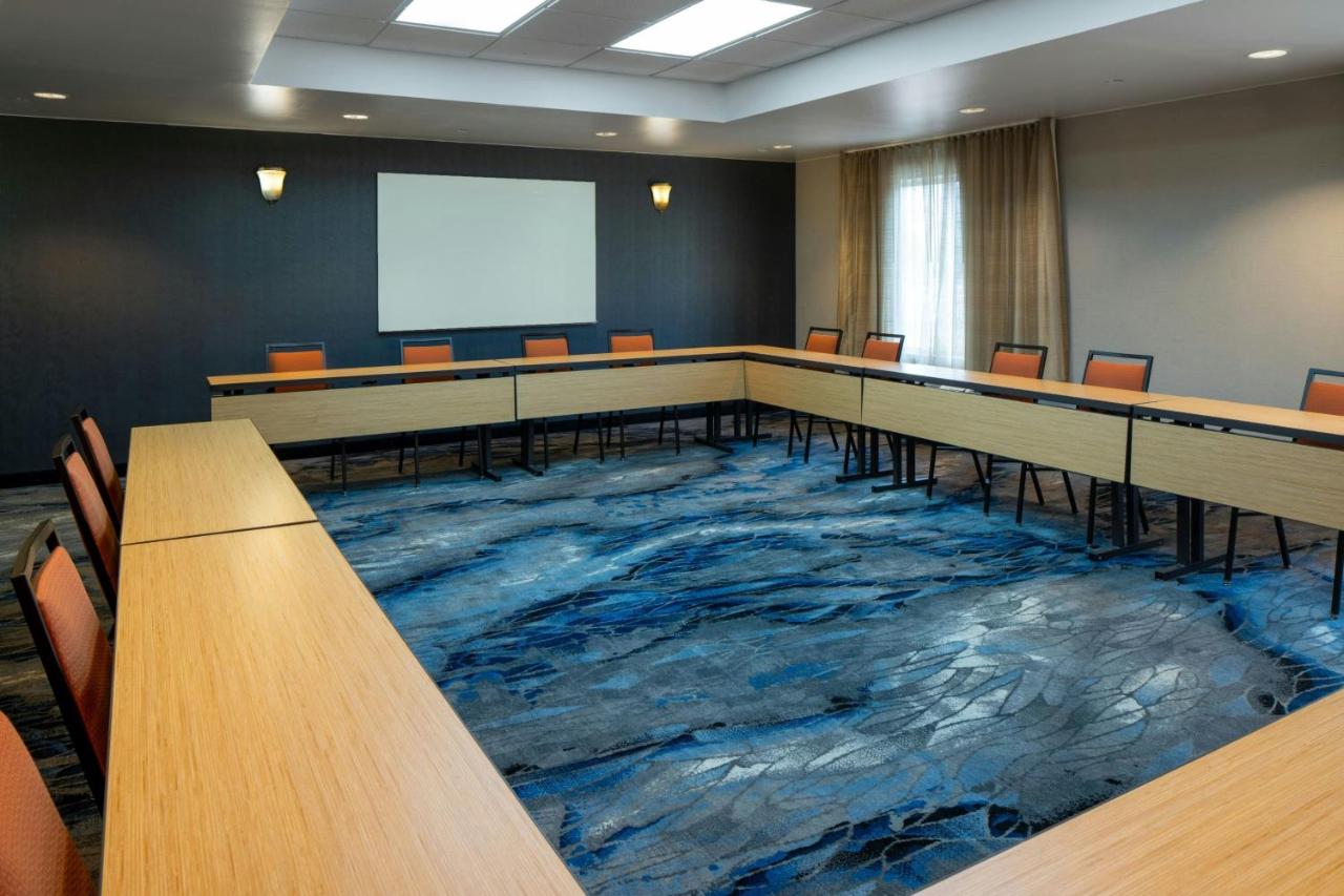 | Fairfield Inn by Marriott Jackson Airport-Pearl
