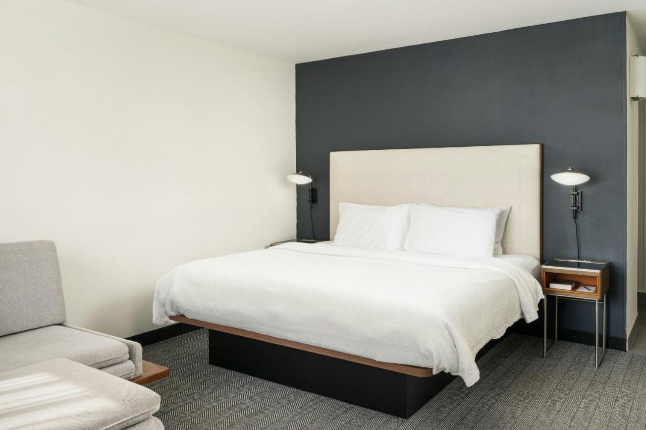  | Courtyard by Marriott Gainesville