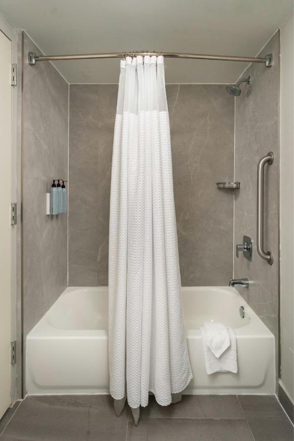  | Courtyard by Marriott Gainesville