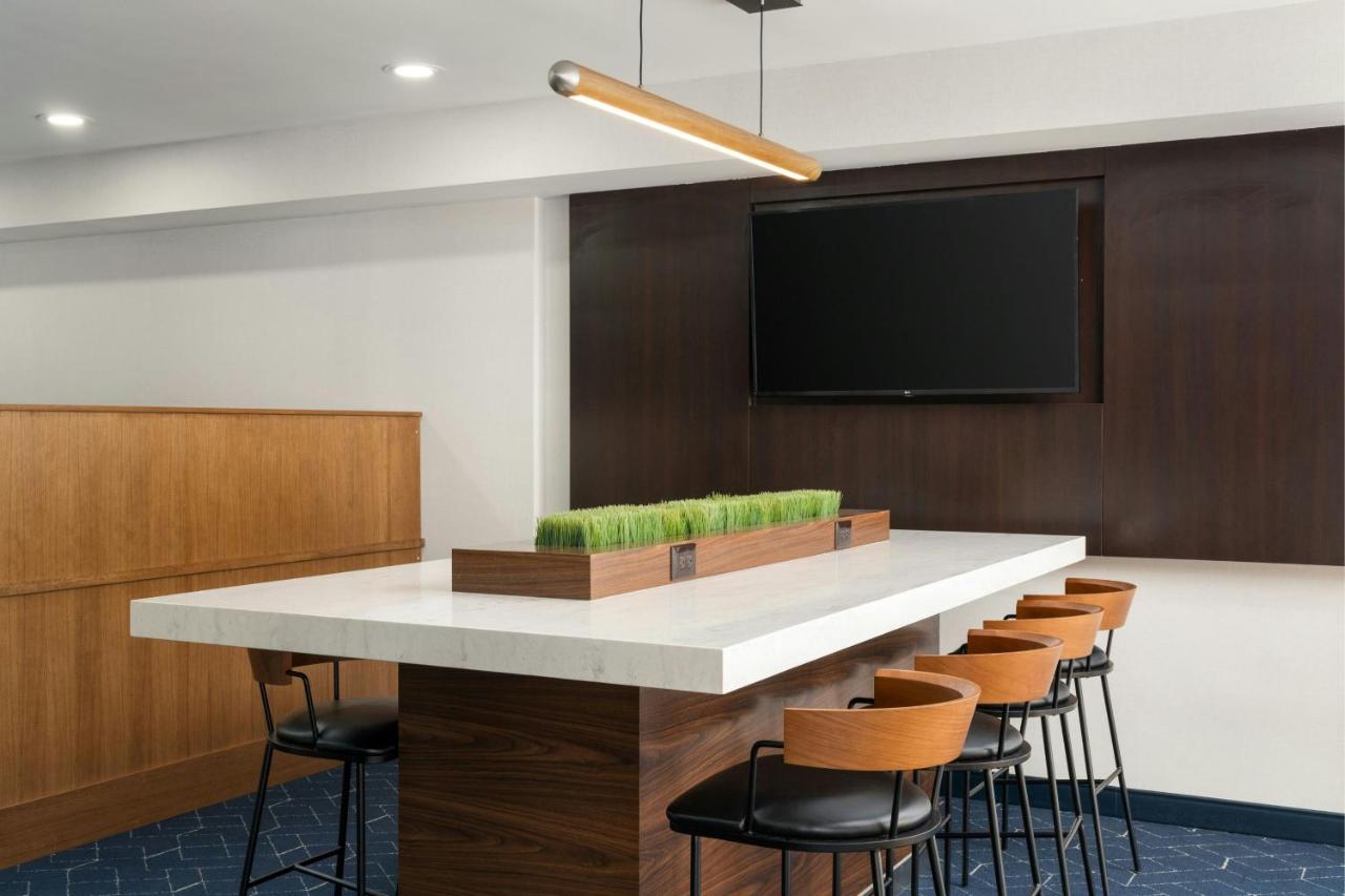  | Courtyard by Marriott Gainesville