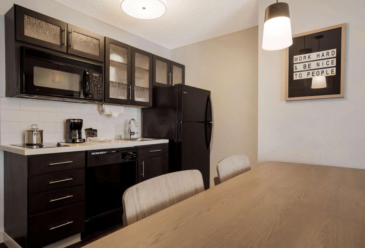  | Sonesta Simply Suites Baltimore BWI Airport