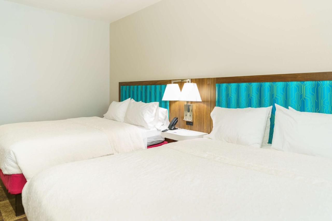 Queen Room with Two Queen Beds - Disability Access/Non-Smoking at Hampton Inn Garden City