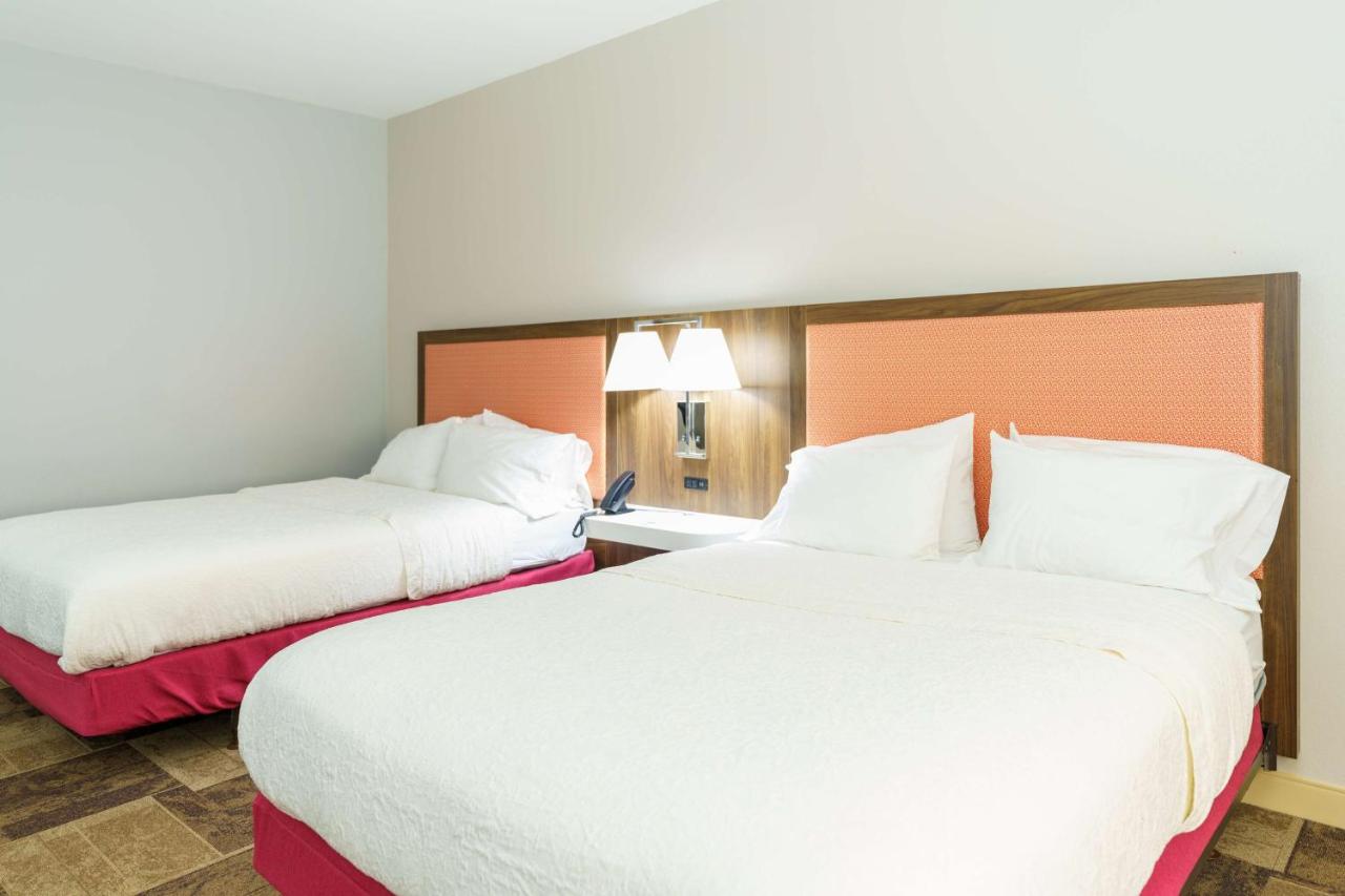 Queen Room with Two Queen Beds - Disability Access/Non-Smoking at Hampton Inn Garden City