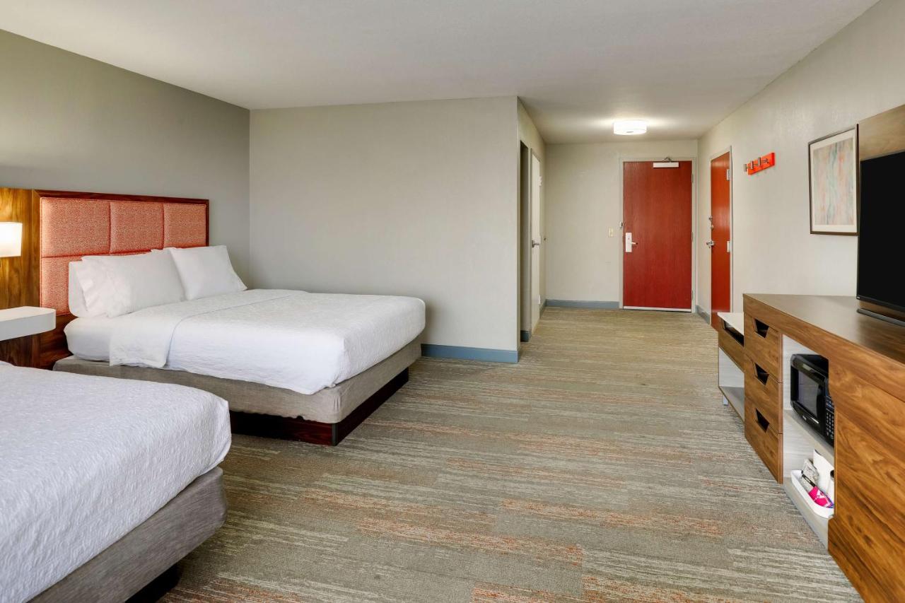 Queen Room with Two Queen Bed- Accessible Bathtub- Non- Smoking at Hampton Inn & Suites St. Louis-Edwardsville
