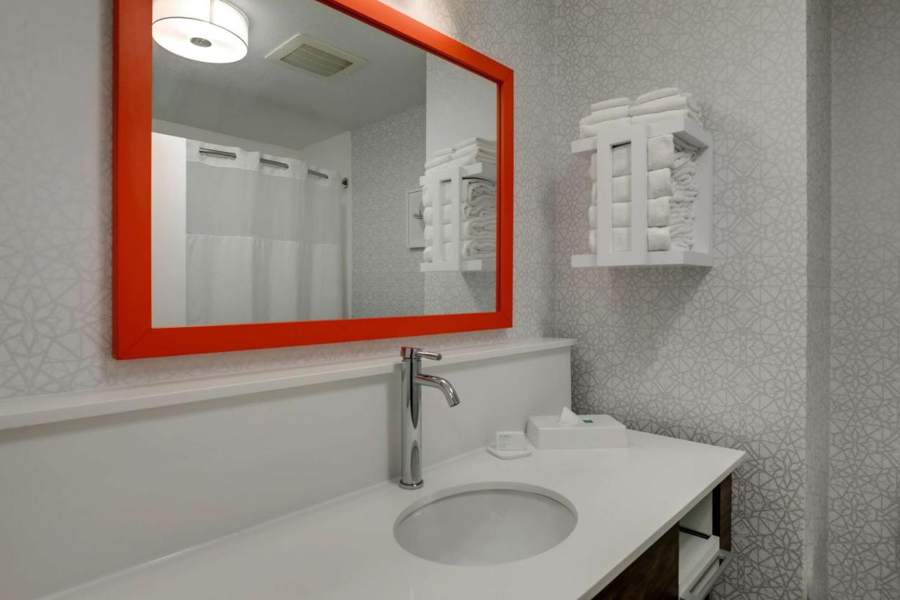 King Studio with Sofa Bed at Hampton Inn & Suites St. Louis-Edwardsville