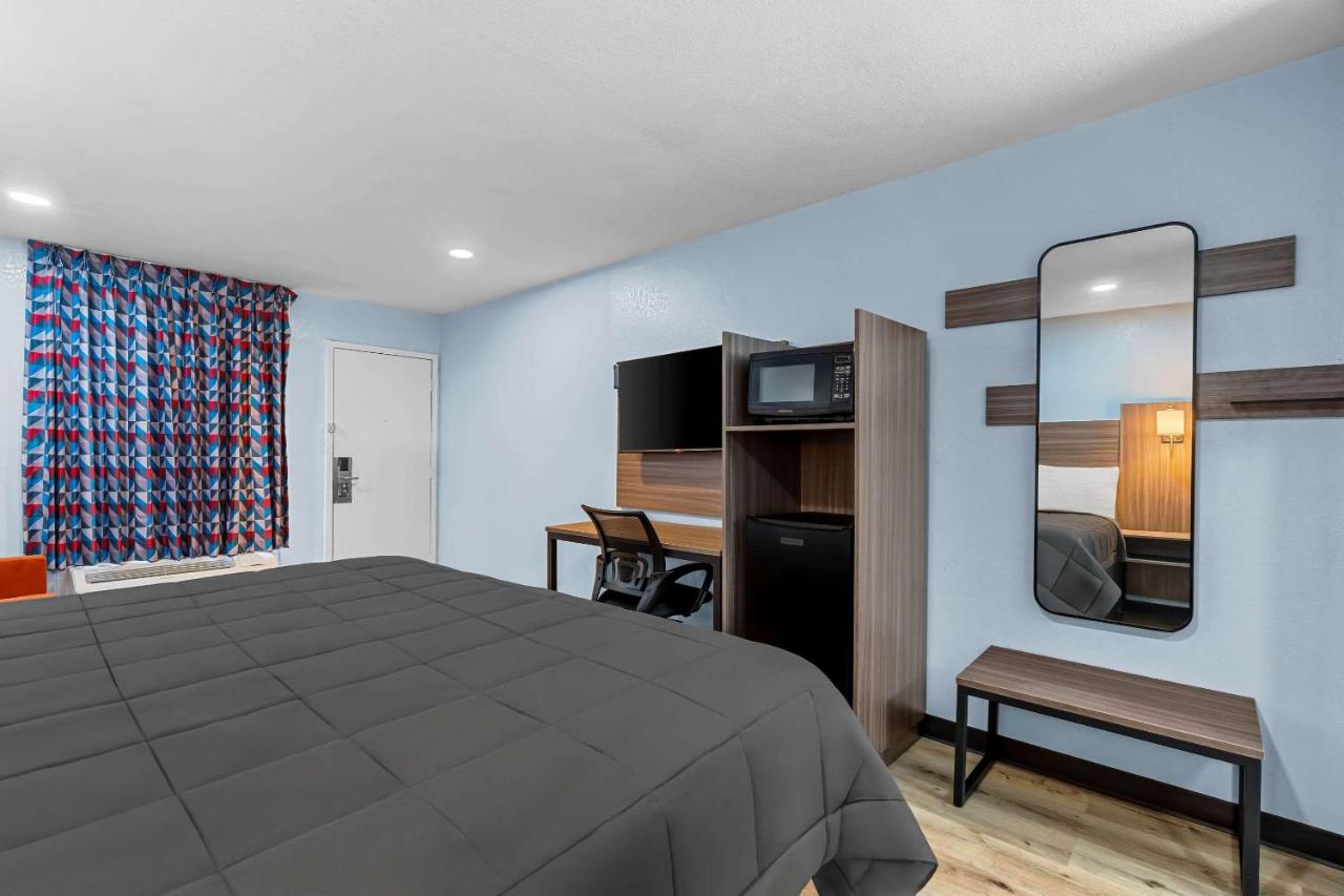  | OYO Hotel Brookhaven MS - I-55