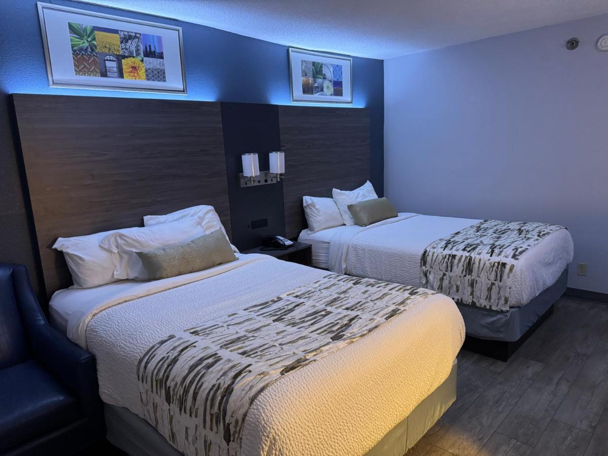 Double Room with Two Double Beds - Non-Smoking at Baymont By Wyndham Dayton North