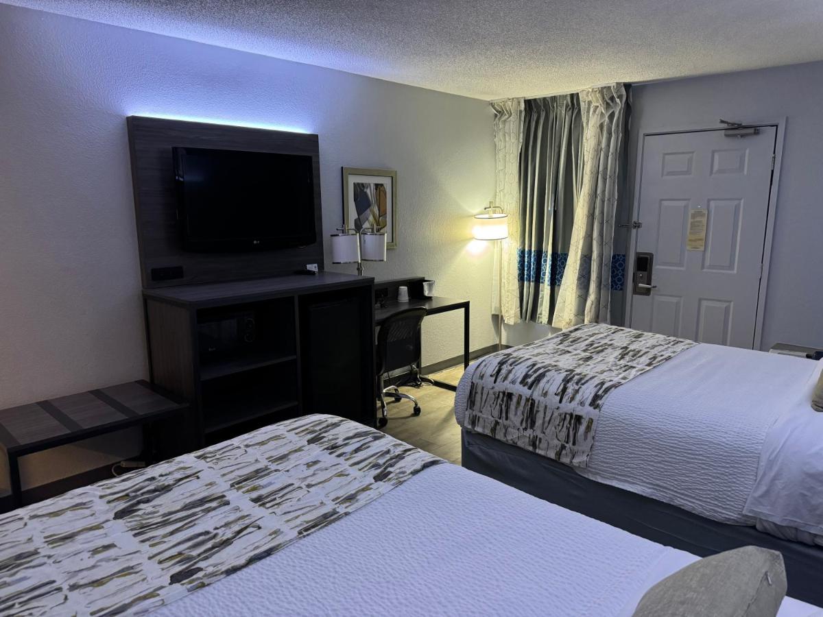 Double Room with Two Double Beds - Non-Smoking at Baymont By Wyndham Dayton North