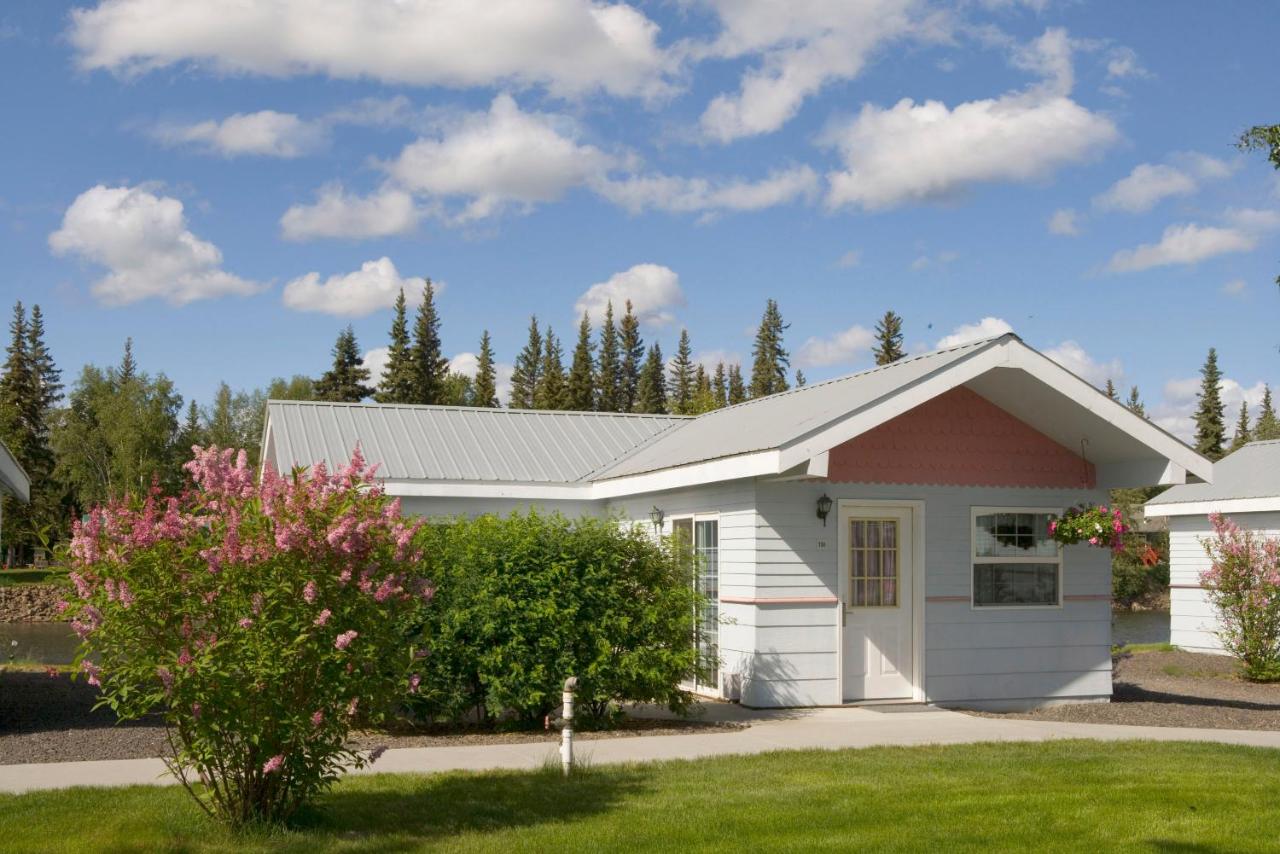  | Rivers Edge Resort