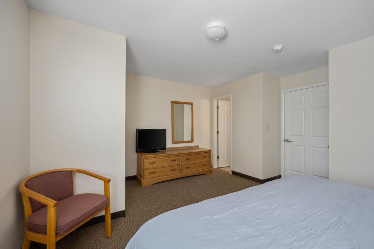 | Affordable Suites Conover / Hickory