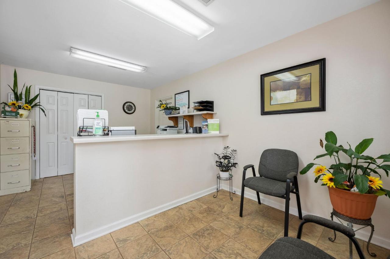 | Affordable Suites Conover / Hickory