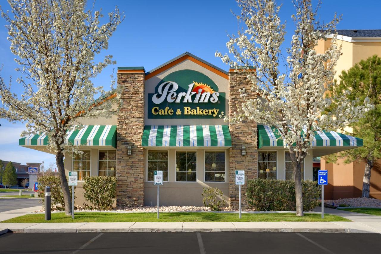 | Fairfield Inn & Suites by Marriott Salt Lake City Airport