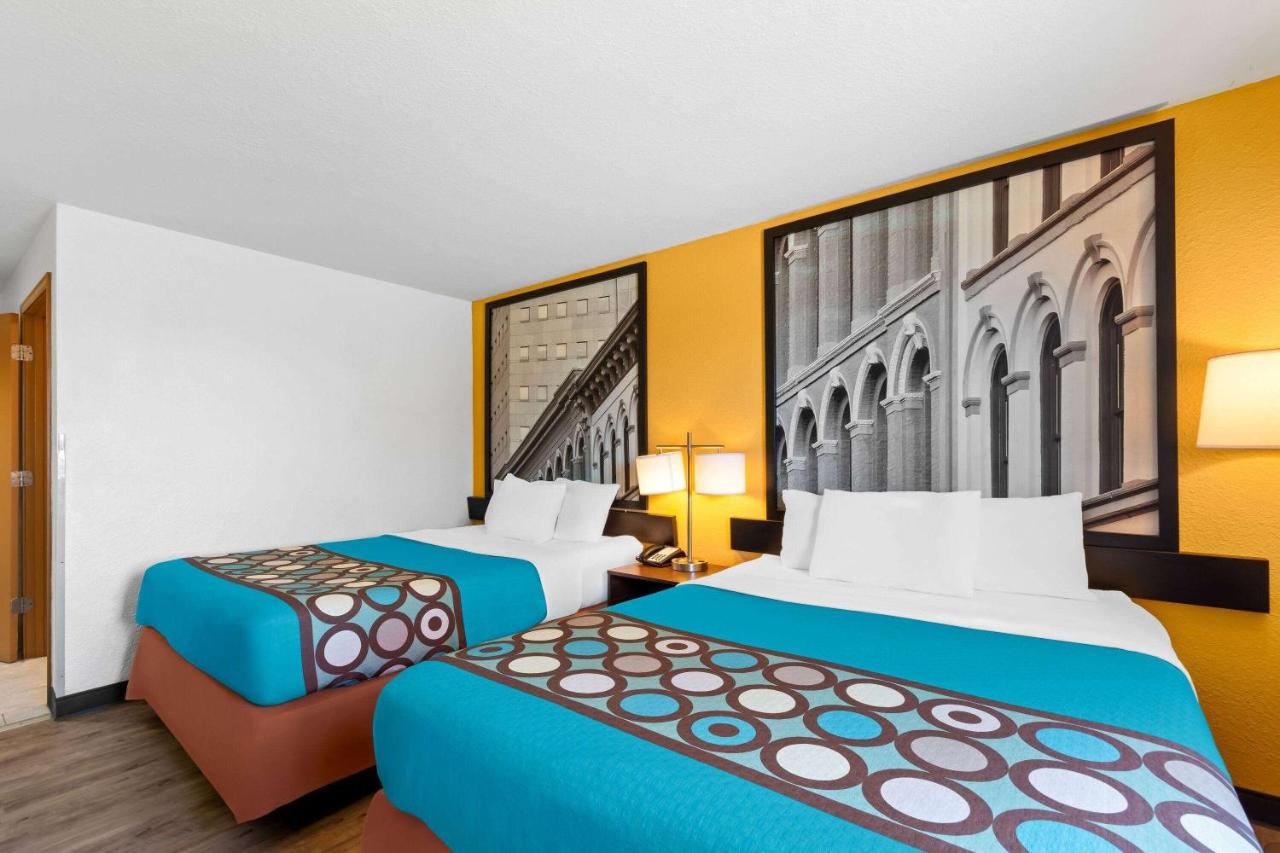  | Super 8 by Wyndham Elizabethtown