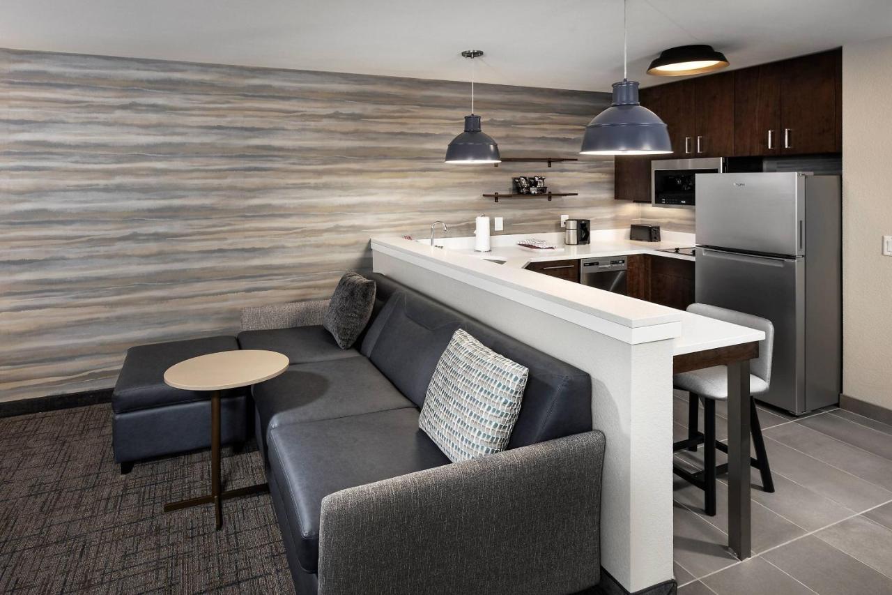 Studio, 1 King, Sofa bed, Partial Golf view at Residence Inn By Marriott Milwaukee Brookfield